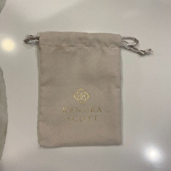 Kendra Scott Deanne Long Sunburst Necklace NWT - Picture 6 of 10